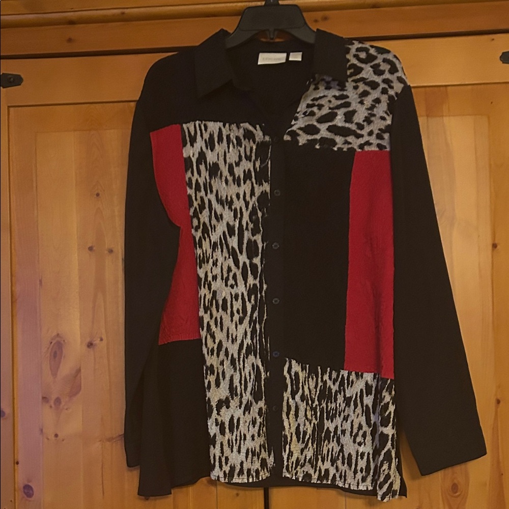 Chico's Black Shirt with Leopard-Trim Collar Detail